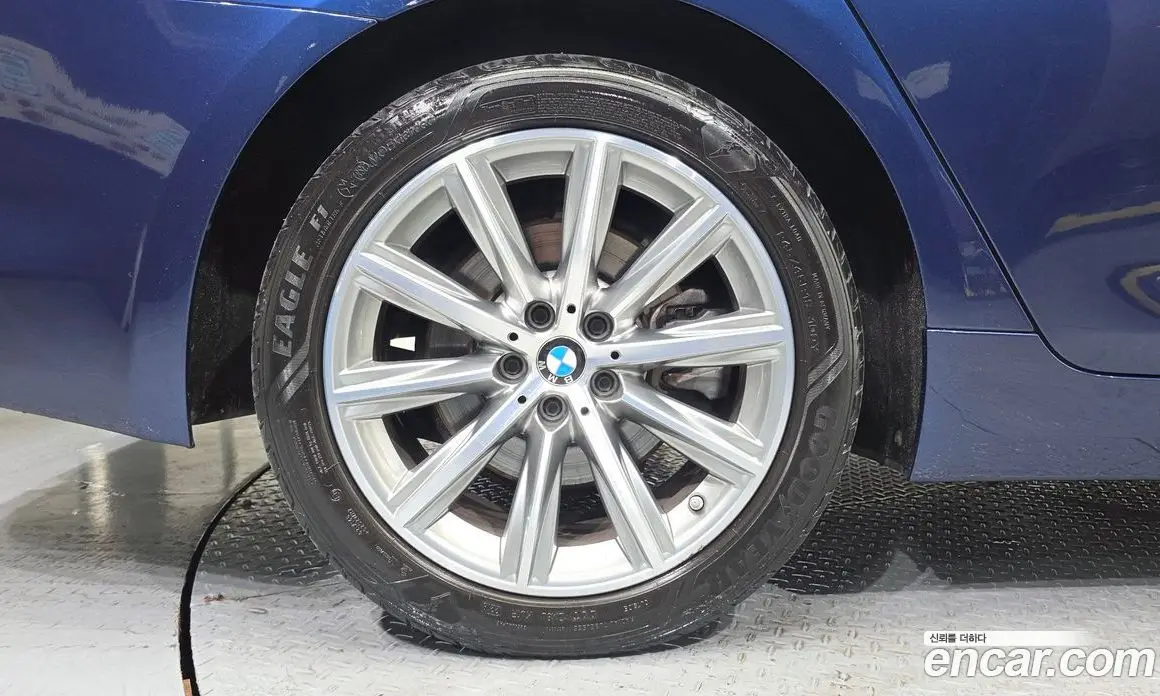 BMW 5 серия 2018 2.0 автомат (гидро), фото 5