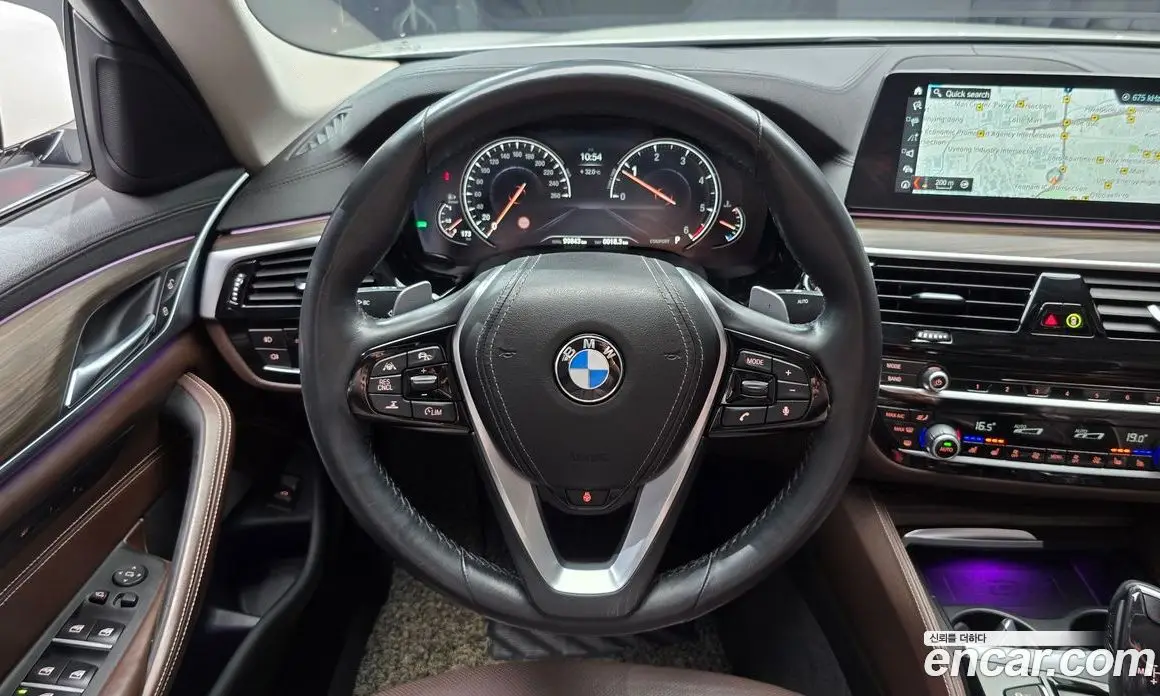 BMW 5 серия 2018 2.0 автомат (гидро), фото 13