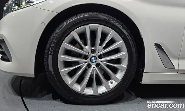 BMW 5 серия 2018 2.0 автомат (гидро), миниатюра 5