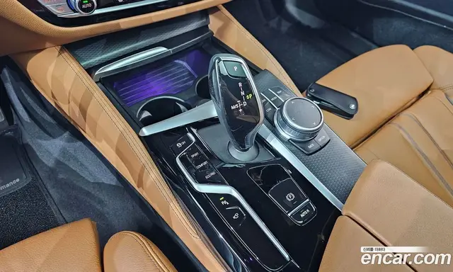 BMW 5 серия 2021 2.0 автомат (гидро), миниатюра 11