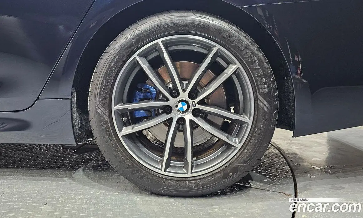 BMW 5 серия 2021 2.0 автомат (гидро), фото 6