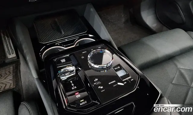 BMW 5 серия 2025 2.0 автомат (гидро), миниатюра 11