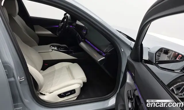 BMW 5 серия 2025 2.0 автомат (гидро), миниатюра 12