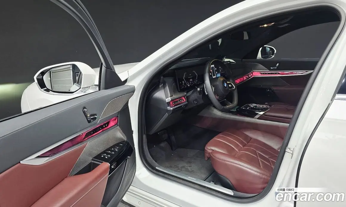 BMW 7 серия 2022 3.0 автомат (гидро), фото 13