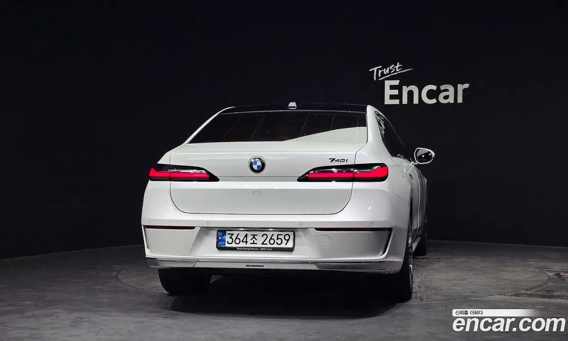 BMW 7 серия 2022 3.0 автомат (гидро), фото 4
