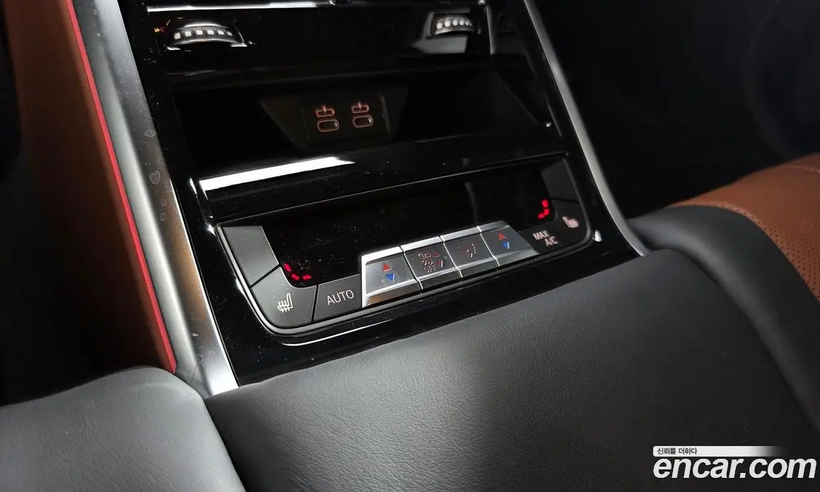 BMW 8 серия 2022 4.4 автомат (гидро), фото 33