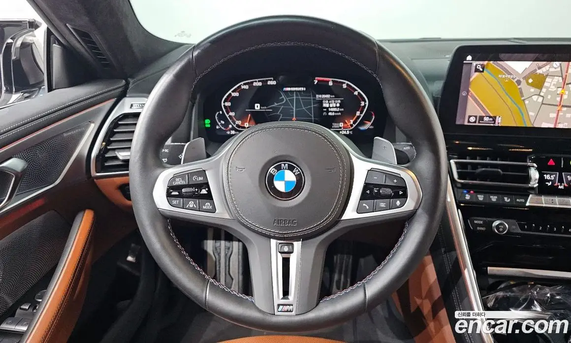 BMW 8 серия 2024 4.4 автомат (гидро), фото 13