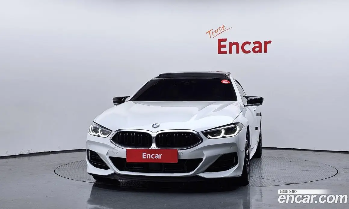 BMW 8 серия 2024 4.4 автомат (гидро), фото 3