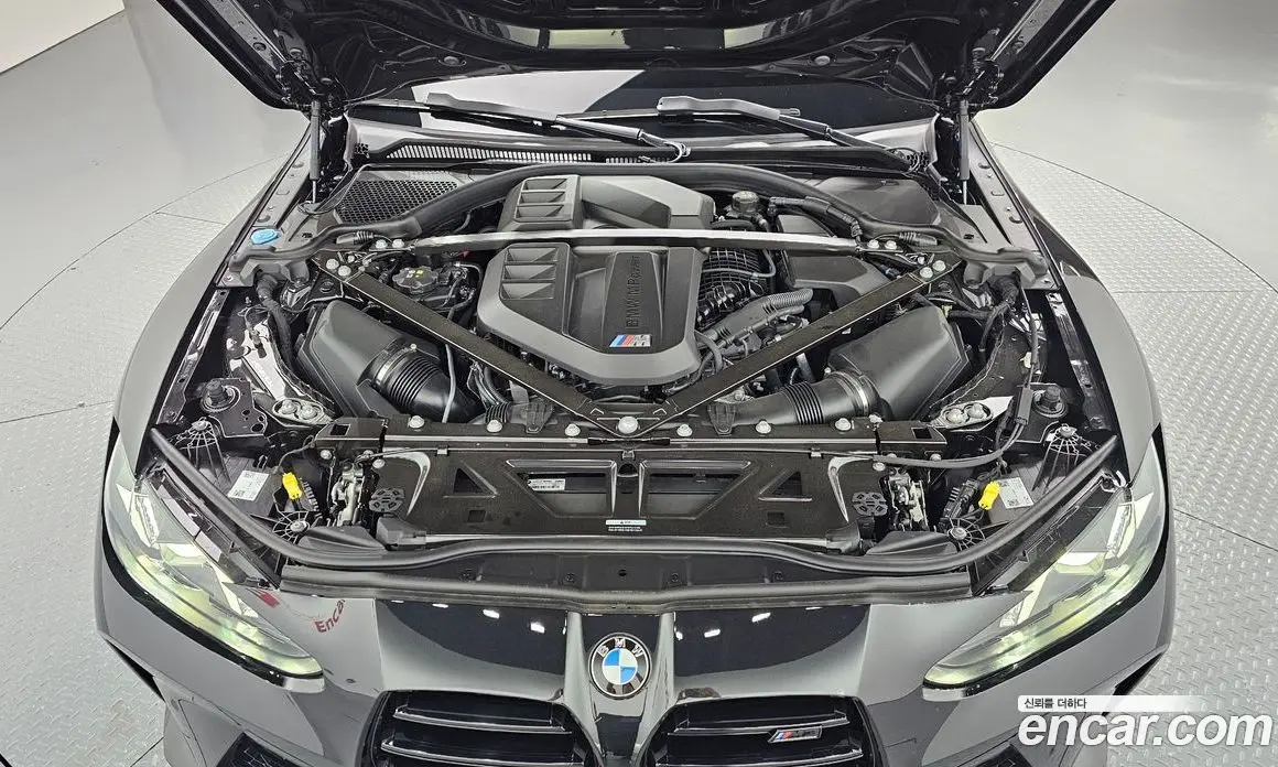 BMW M3 2025 3.0 автомат (гидро), фото 6