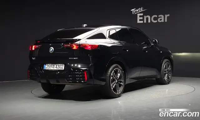 BMW X2 2025 2.0 автомат (гидро), миниатюра 2