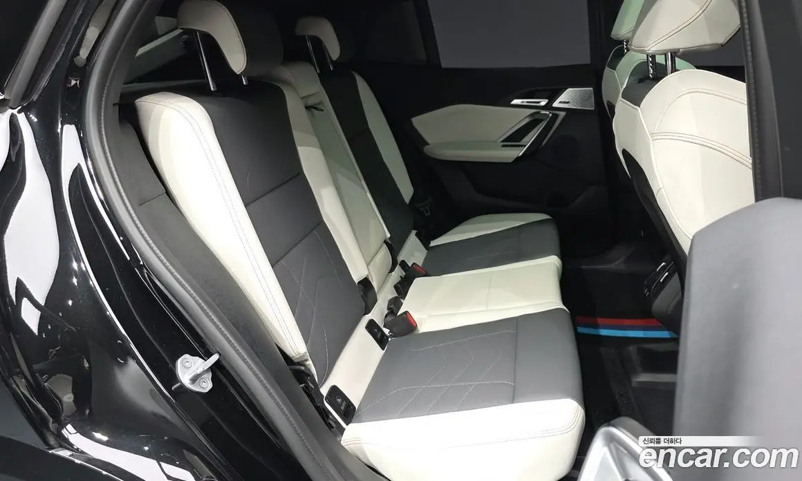 BMW X2 2025 2.0 автомат (гидро), фото 12