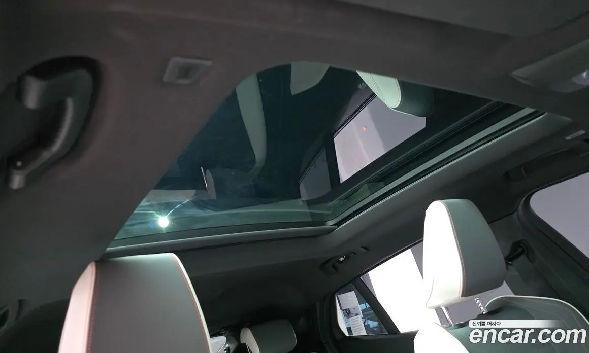 BMW X2 2025 2.0 автомат (гидро), фото 18