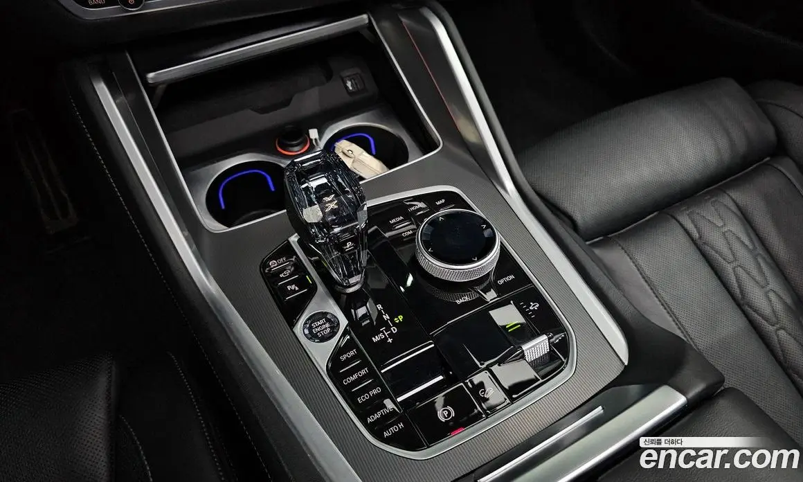 BMW X6 2023 3.0 автомат (гидро), фото 12