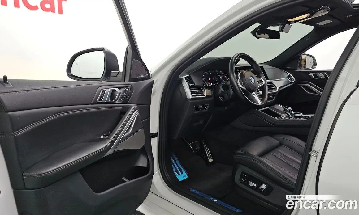 BMW X6 2023 3.0 автомат (гидро), фото 13
