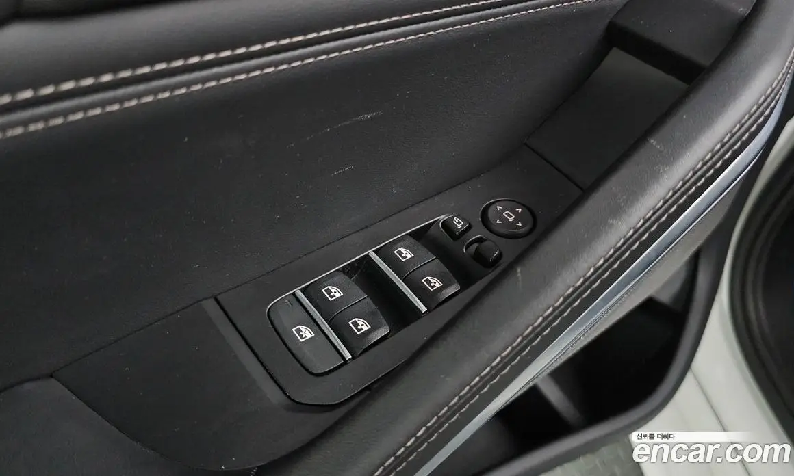 BMW X6 2023 3.0 автомат (гидро), фото 27