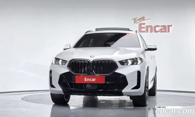 BMW X6 2024 3.0 автомат (гидро), миниатюра 2