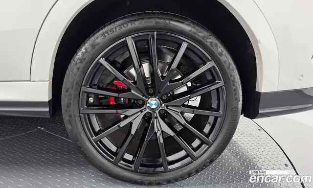 BMW X6 2024 3.0 автомат (гидро), миниатюра 6