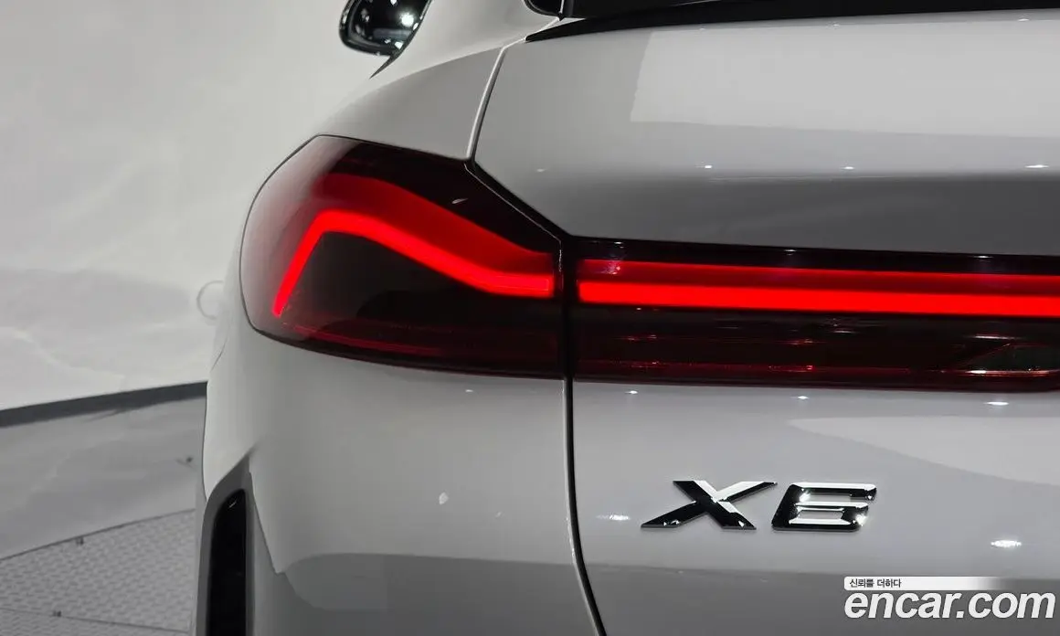 BMW X6 2024 3.0 автомат (гидро), фото 8