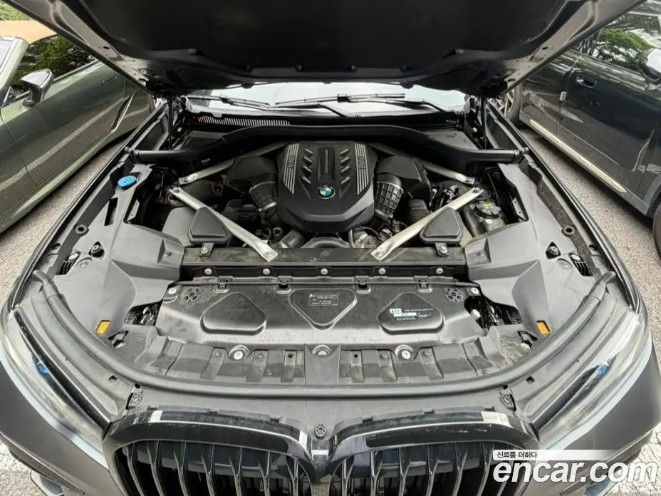 BMW X7 2020 4.4 автомат (гидро), фото 6