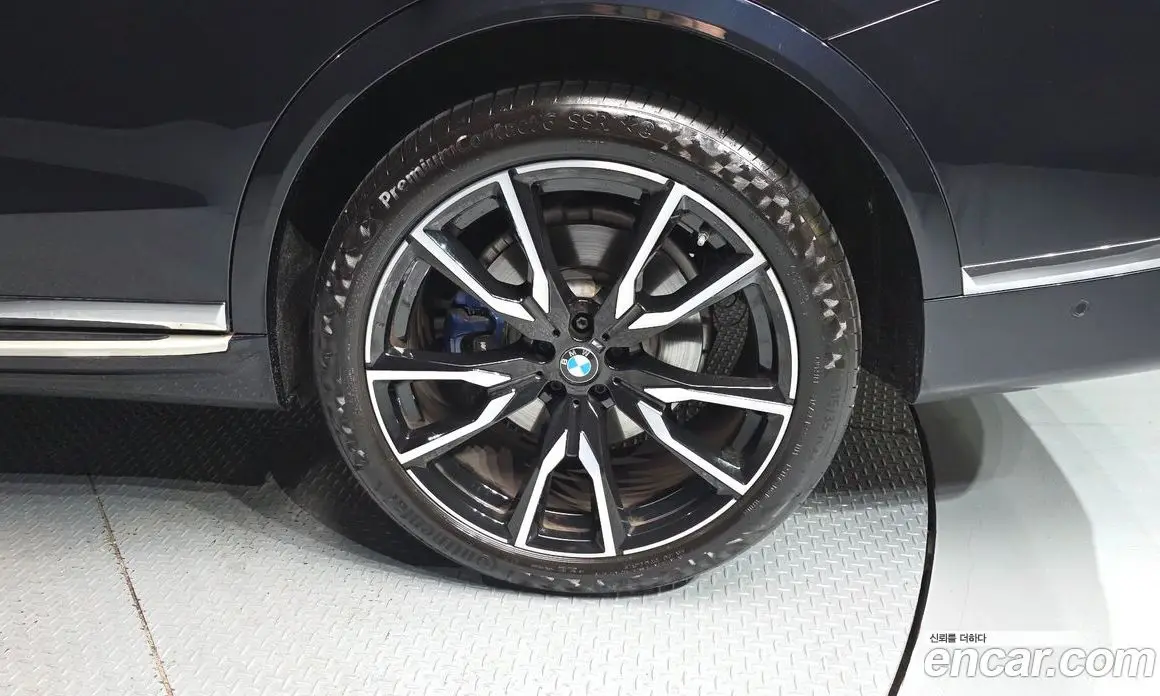 BMW X7 2022 3.0 автомат (гидро), фото 7