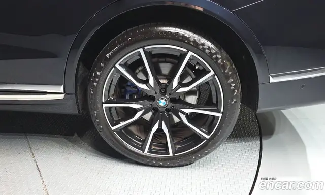BMW X7 2022 3.0 автомат (гидро), миниатюра 7