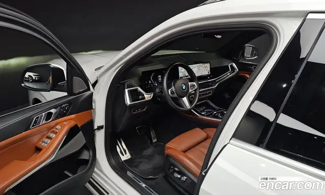 BMW X7 2024 3.0 автомат (гидро), миниатюра 11