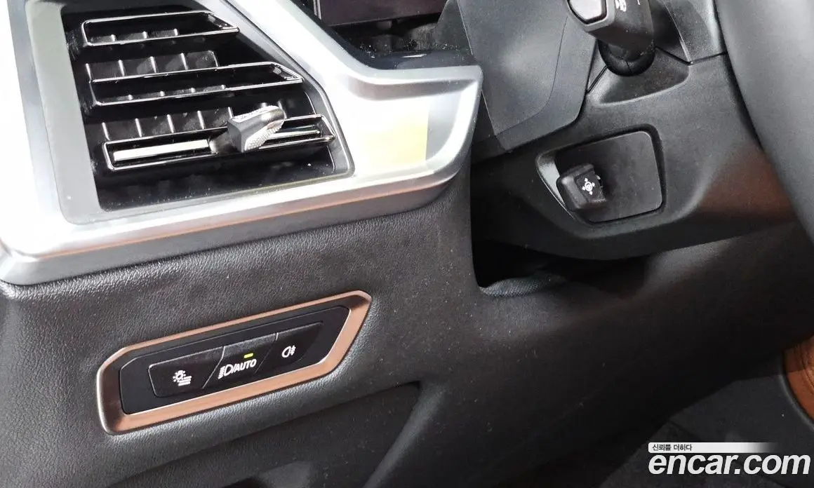 BMW X7 2024 3.0 автомат (гидро), фото 14