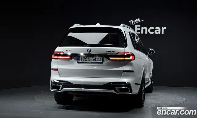 BMW X7 2024 3.0 автомат (гидро), миниатюра 4