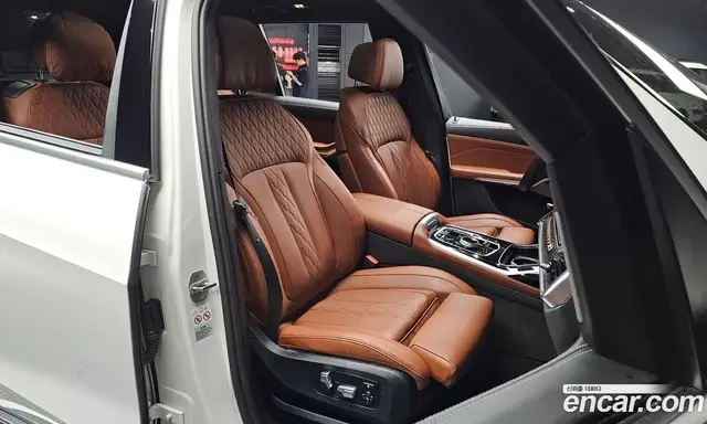 BMW X7 2024 3.0 автомат (гидро), миниатюра 10