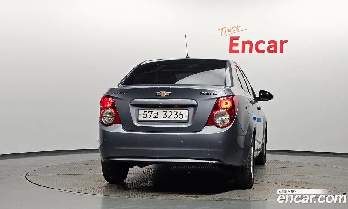 Chevrolet Aveo 2014 1.6 автомат (гидро), фото 4