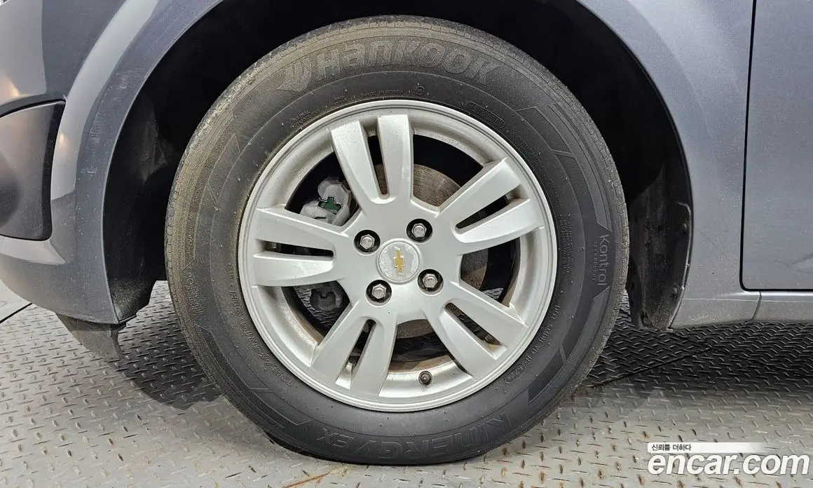 Chevrolet Aveo 2014 1.6 автомат (гидро), фото 5