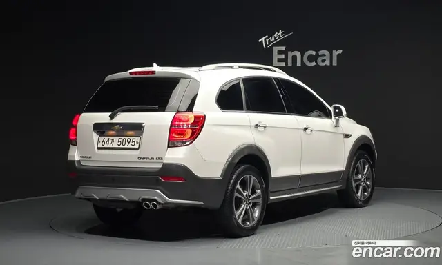 Chevrolet Captiva 2016 2.0 автомат (гидро), миниатюра 2