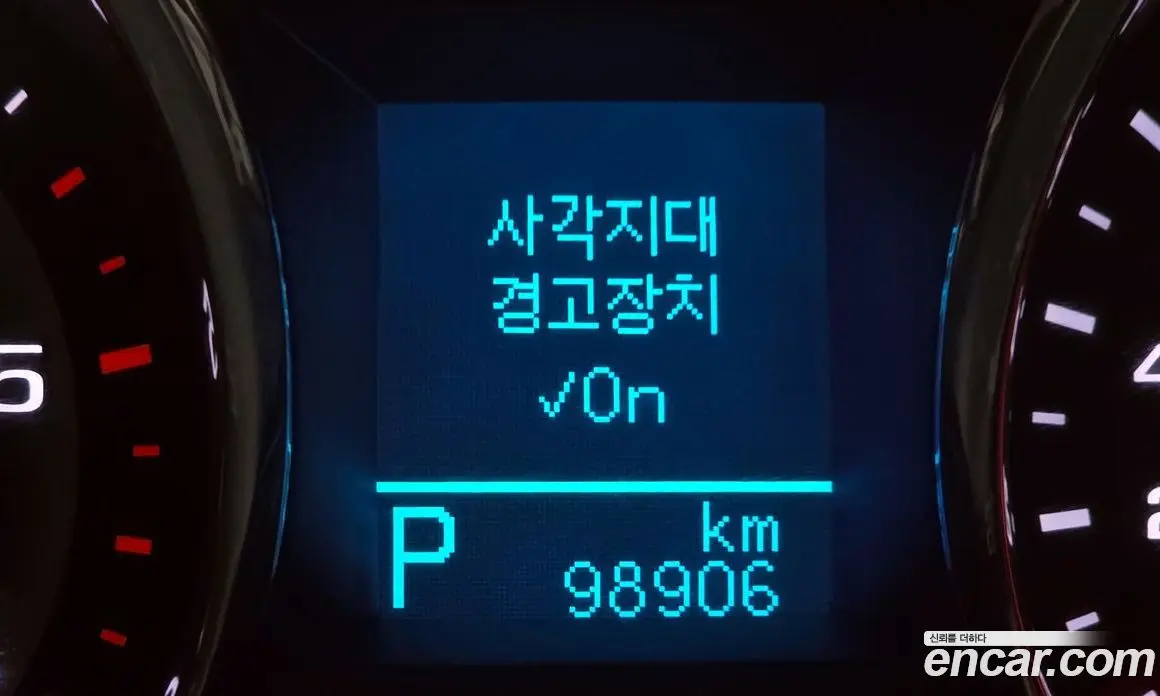 Chevrolet Captiva 2016 2.0 автомат (гидро), фото 16