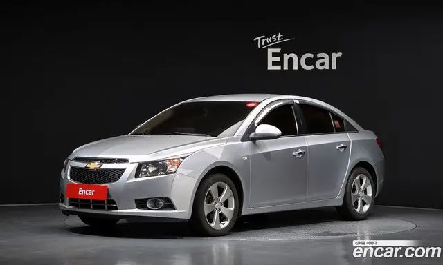 Chevrolet Cruze 2011 1.8 автомат (гидро), миниатюра 1