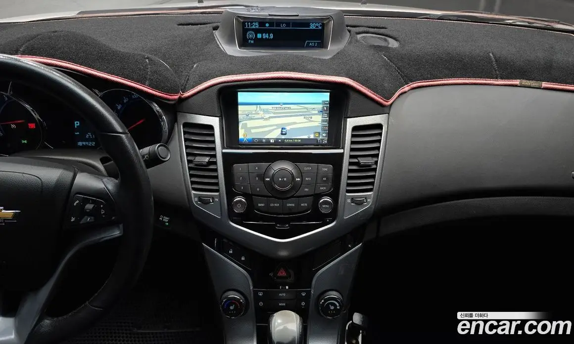 Chevrolet Cruze 2011 1.8 автомат (гидро), фото 14