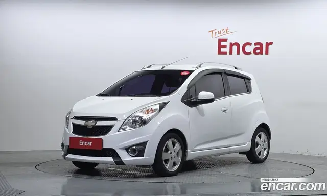 Chevrolet Spark 2011 1.0 автомат (гидро), миниатюра 1