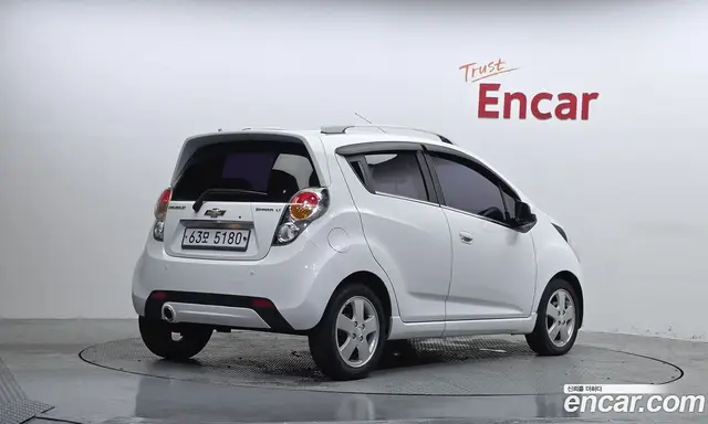Chevrolet Spark 2011 1.0 автомат (гидро), миниатюра 2