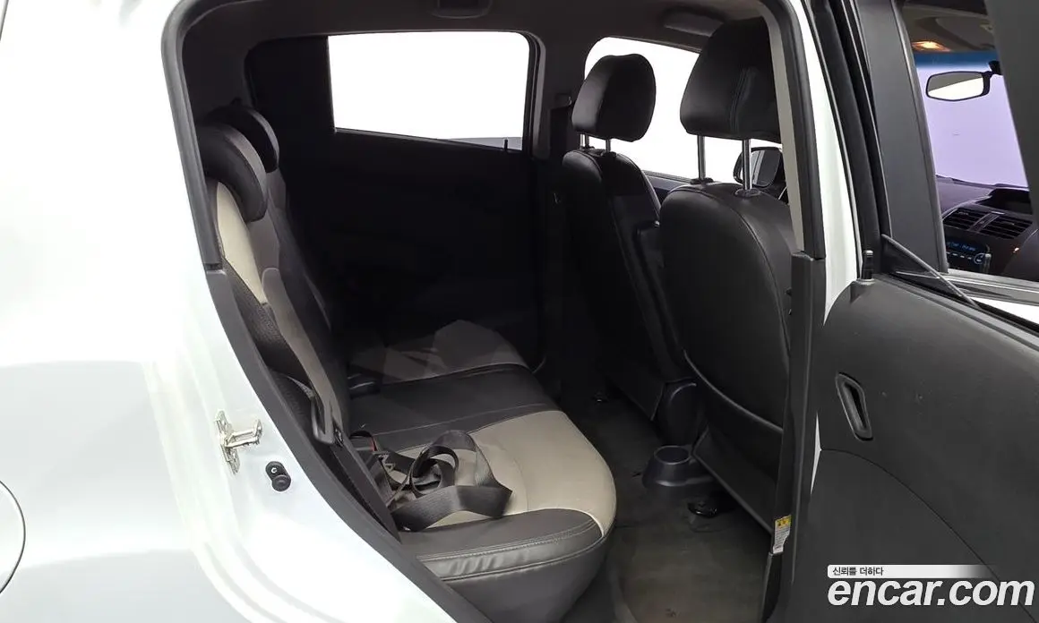 Chevrolet Spark 2011 1.0 автомат (гидро), фото 18