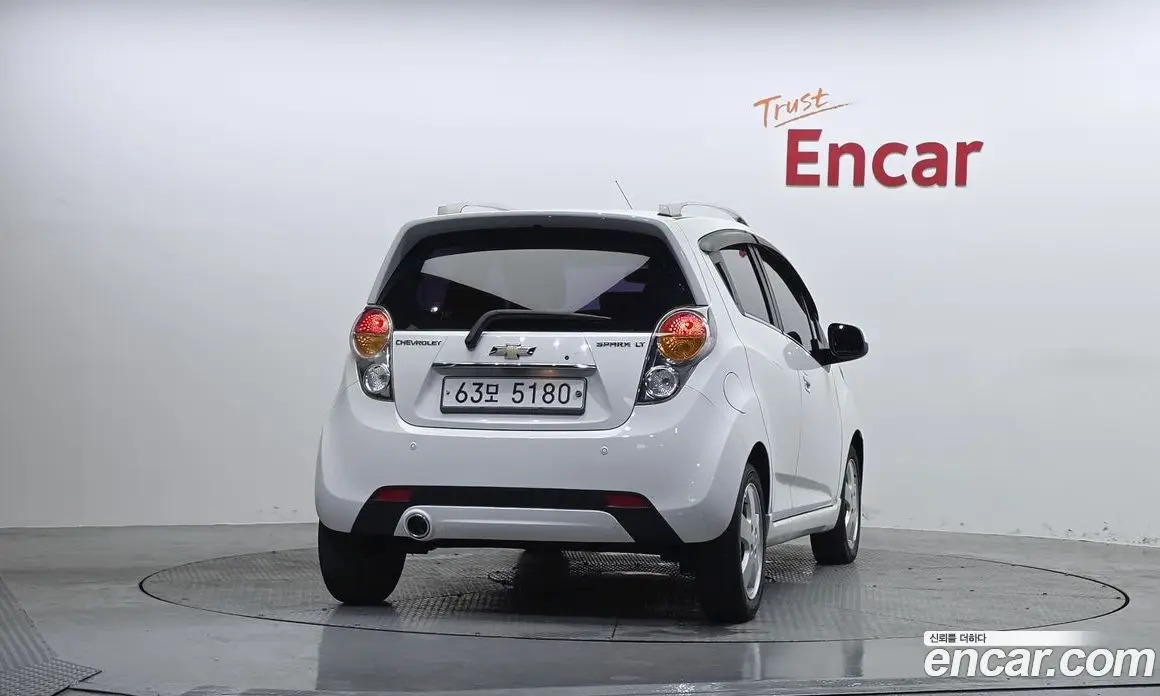 Chevrolet Spark 2011 1.0 автомат (гидро), фото 4