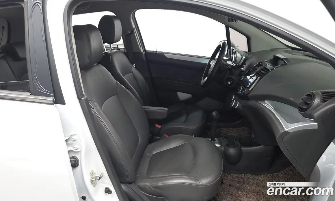 Chevrolet Spark 2013 1.0 автомат (гидро), фото 16