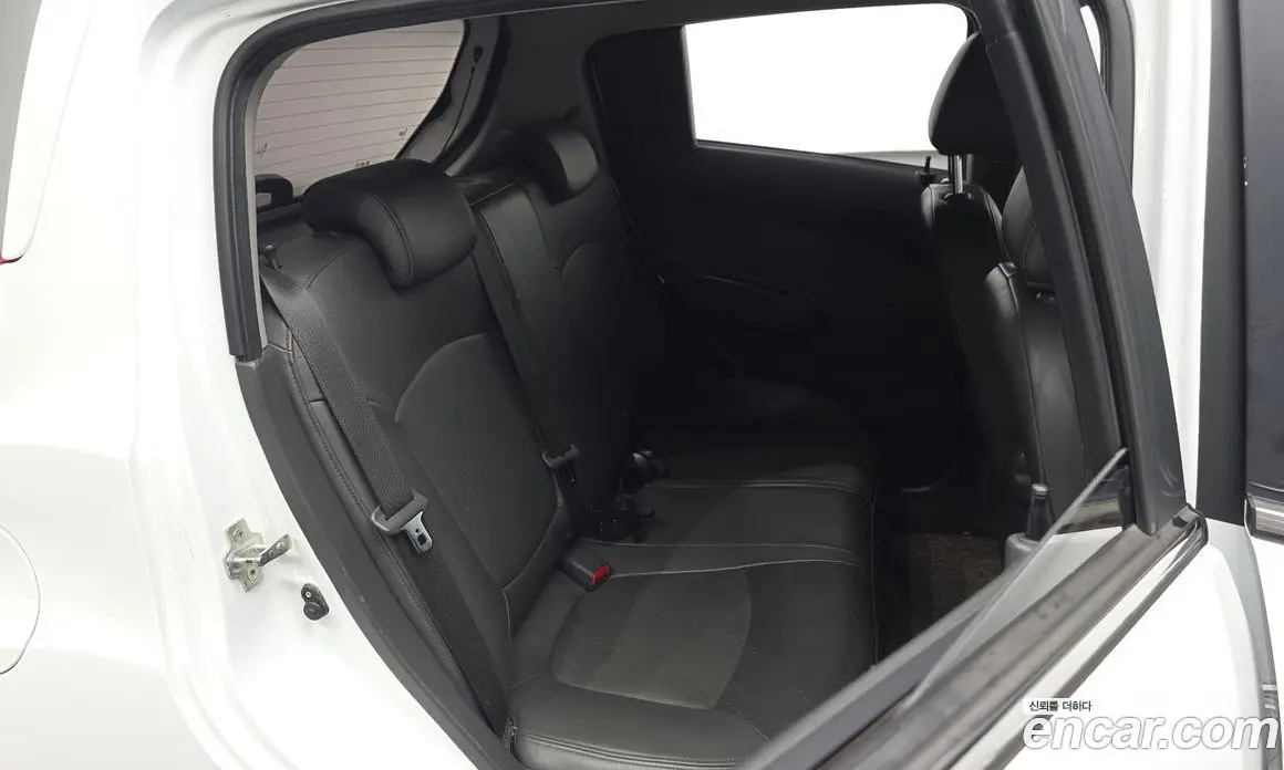 Chevrolet Spark 2013 1.0 автомат (гидро), фото 17