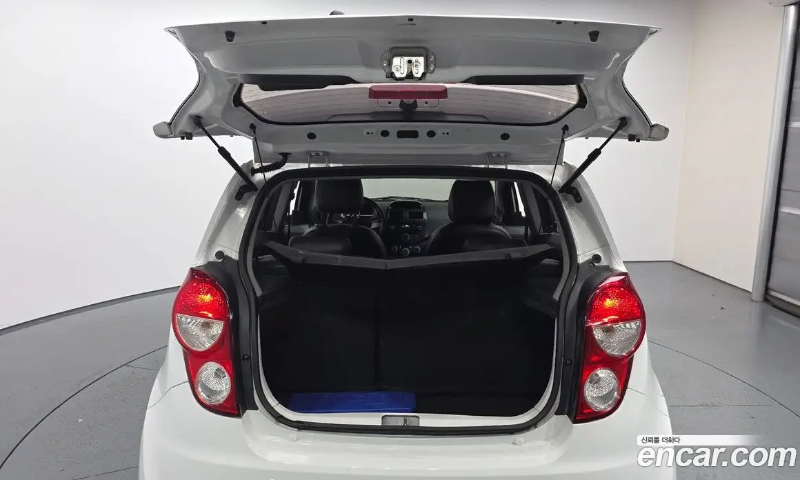 Chevrolet Spark 2013 1.0 автомат (гидро), фото 26