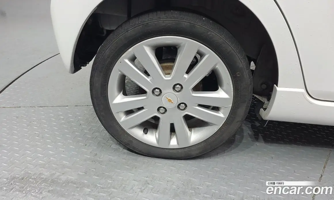 Chevrolet Spark 2013 1.0 автомат (гидро), фото 5
