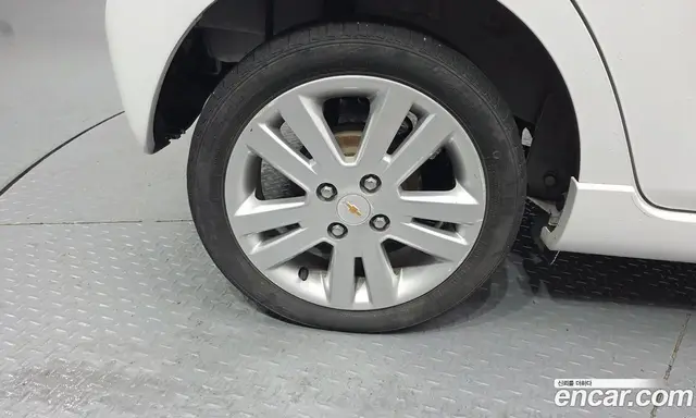 Chevrolet Spark 2013 1.0 автомат (гидро), миниатюра 5