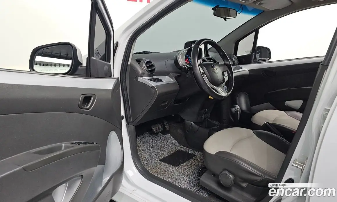 Chevrolet Spark 2014 1.0 автомат (гидро), фото 13