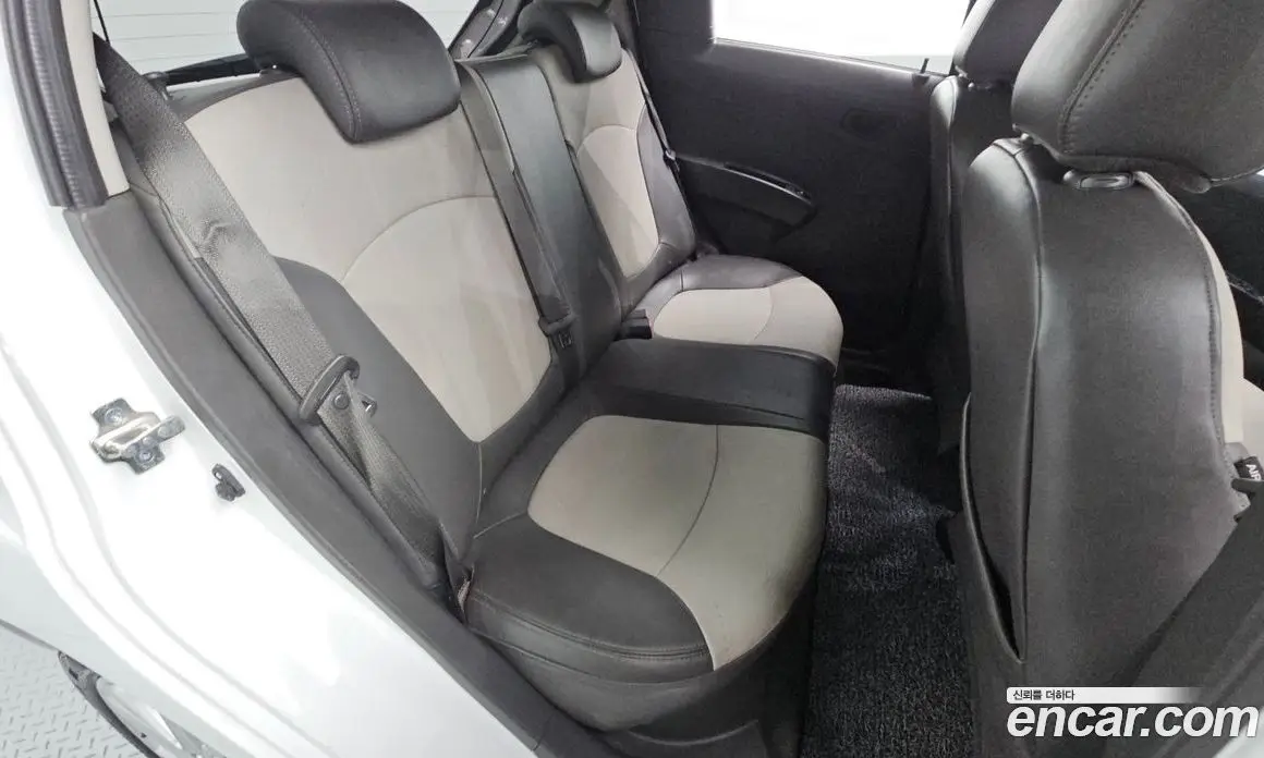Chevrolet Spark 2014 1.0 автомат (гидро), фото 16