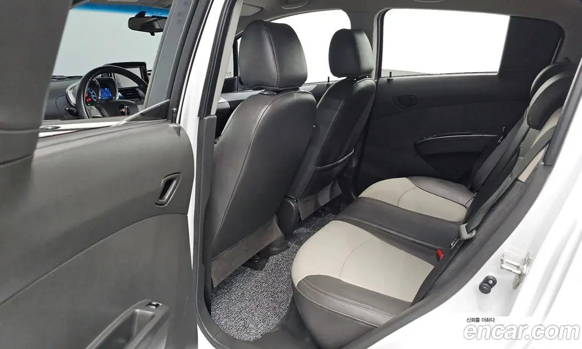 Chevrolet Spark 2014 1.0 автомат (гидро), фото 18
