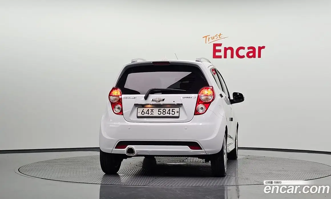 Chevrolet Spark 2014 1.0 автомат (гидро), фото 4