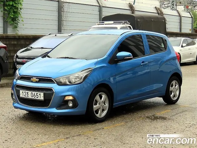 Chevrolet Spark 2016 1.0 автомат (гидро), миниатюра 2