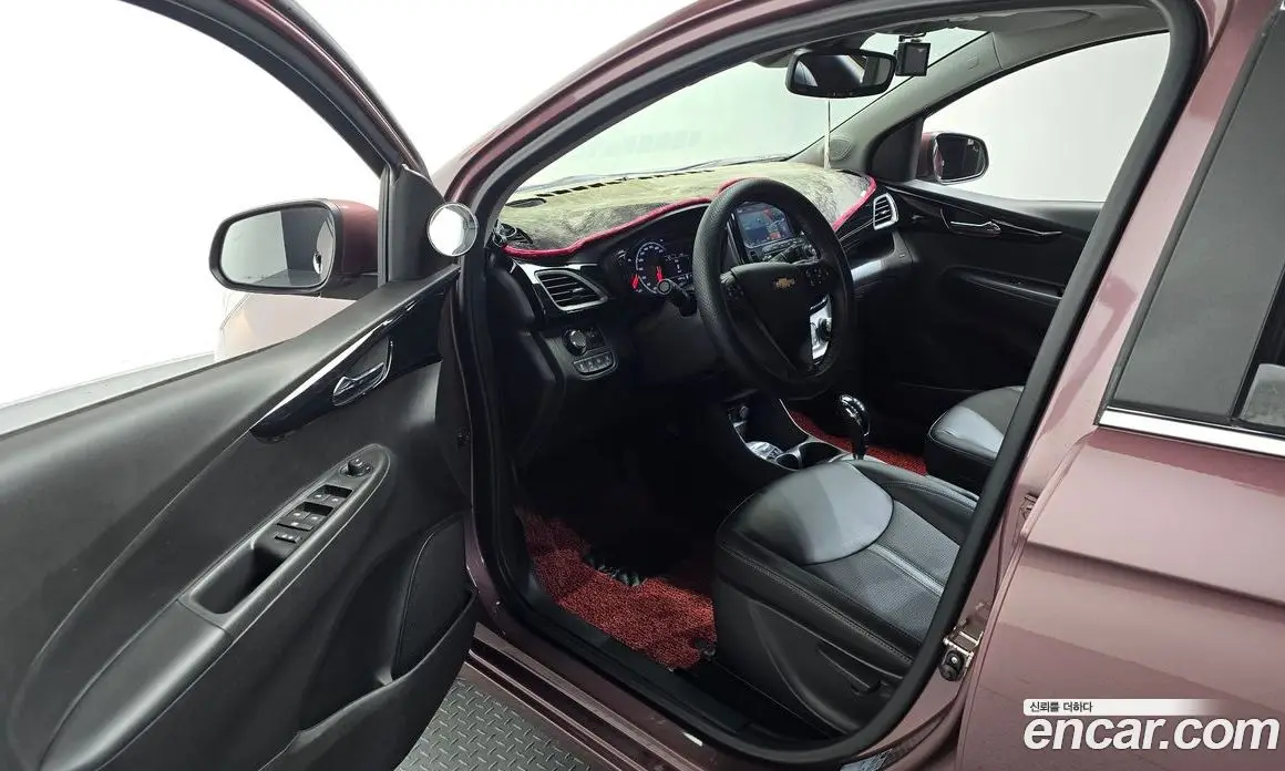 Chevrolet Spark 2019 1.0 автомат (гидро), фото 13